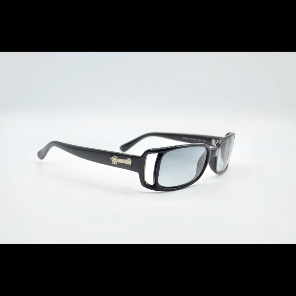 Versace vintage sunglasses black 1980’s squared with Medusa 554